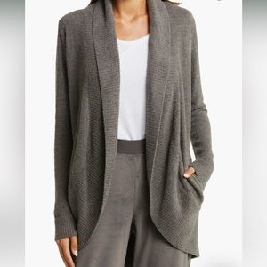 Barefoot Dreams CozyChic circle sweater gray XS/S